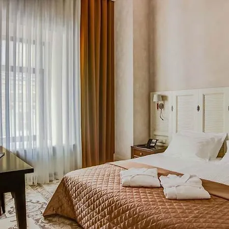 Ribas Duke Boutique Odessa