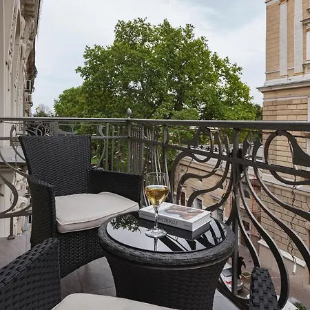 Ribas Duke Boutique Готель Одеса