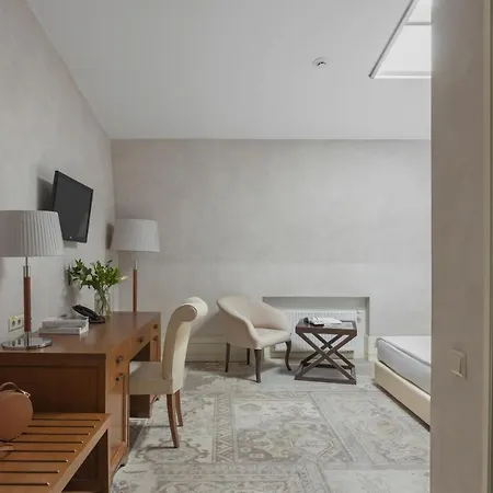 Ribas Duke Boutique Готель 5*